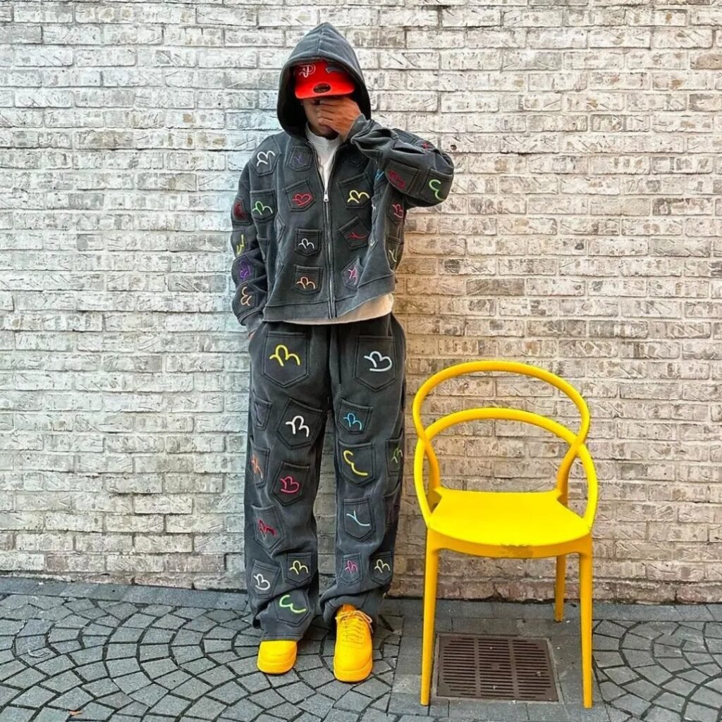 GV Gallery R-Berry Pocket Zip-Up Hoodie